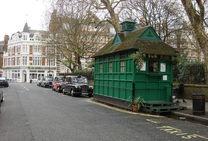                                                         Домик-укрытие.