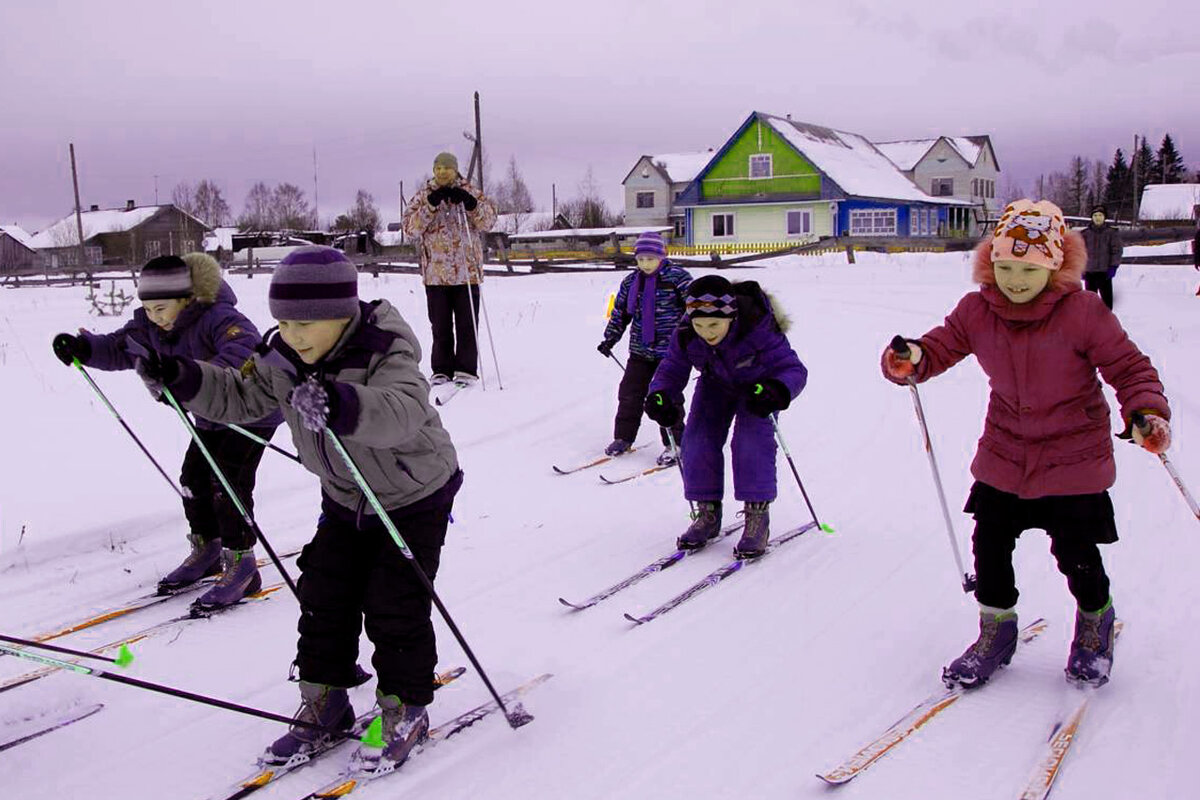 Дети на лыжах