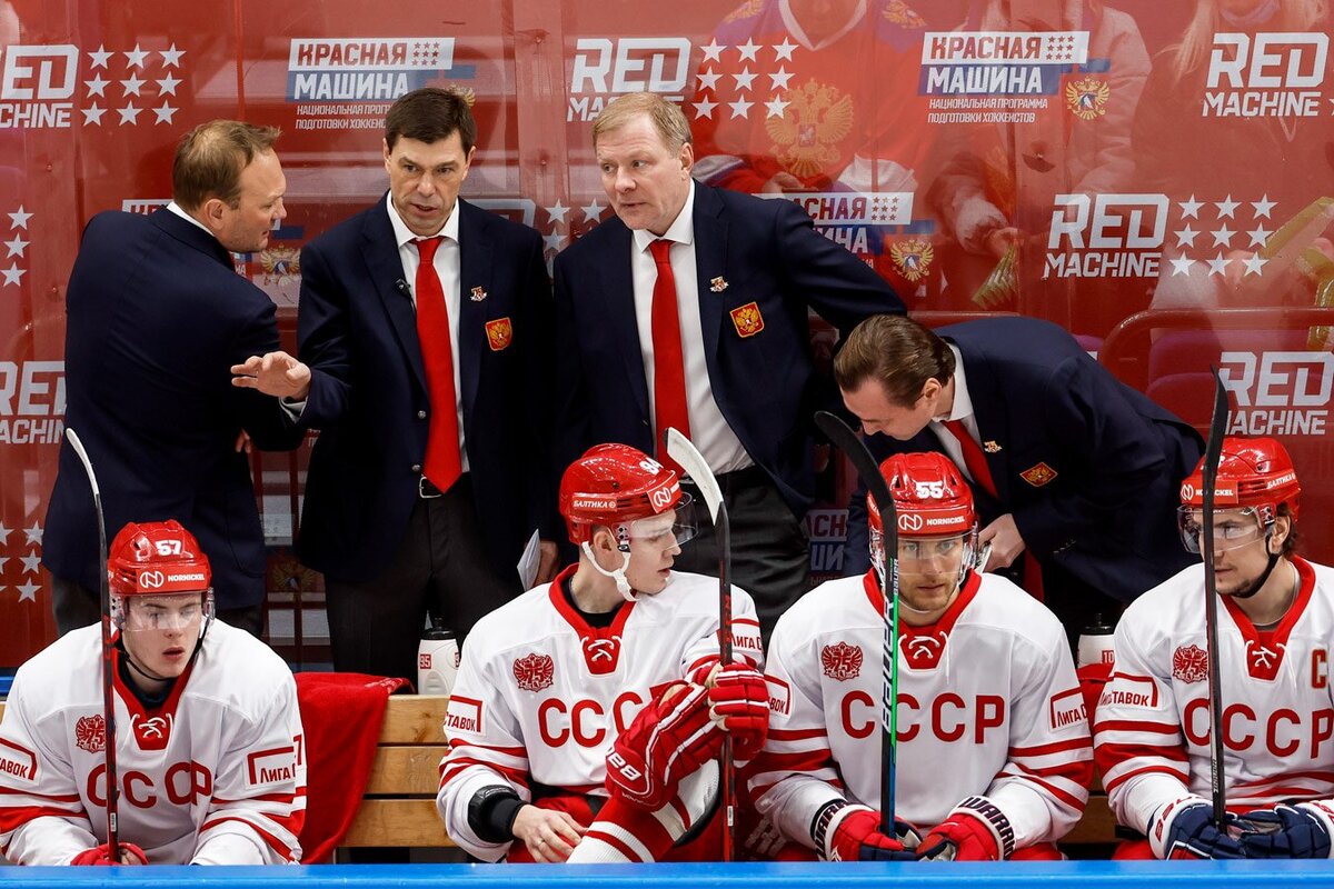 Хоккеист Российской сборной