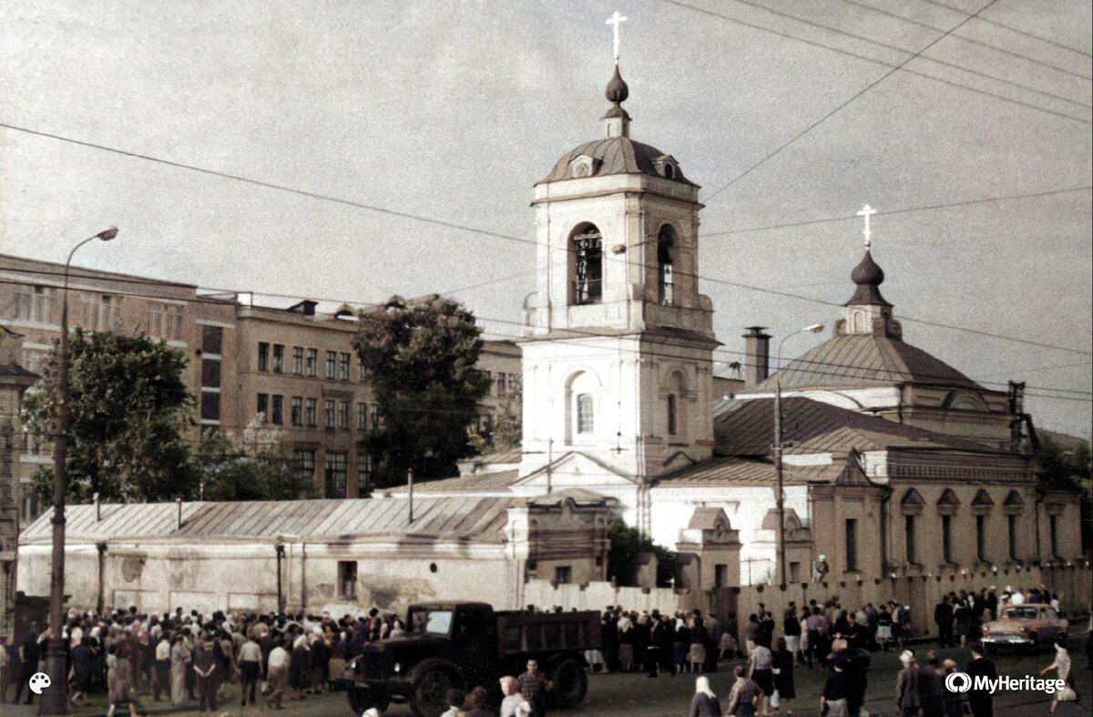 Раскрашенные фото. Часть 2. Преображенская площадь с 1930-х до 1980-х  годов. | Память места_Москва | Дзен