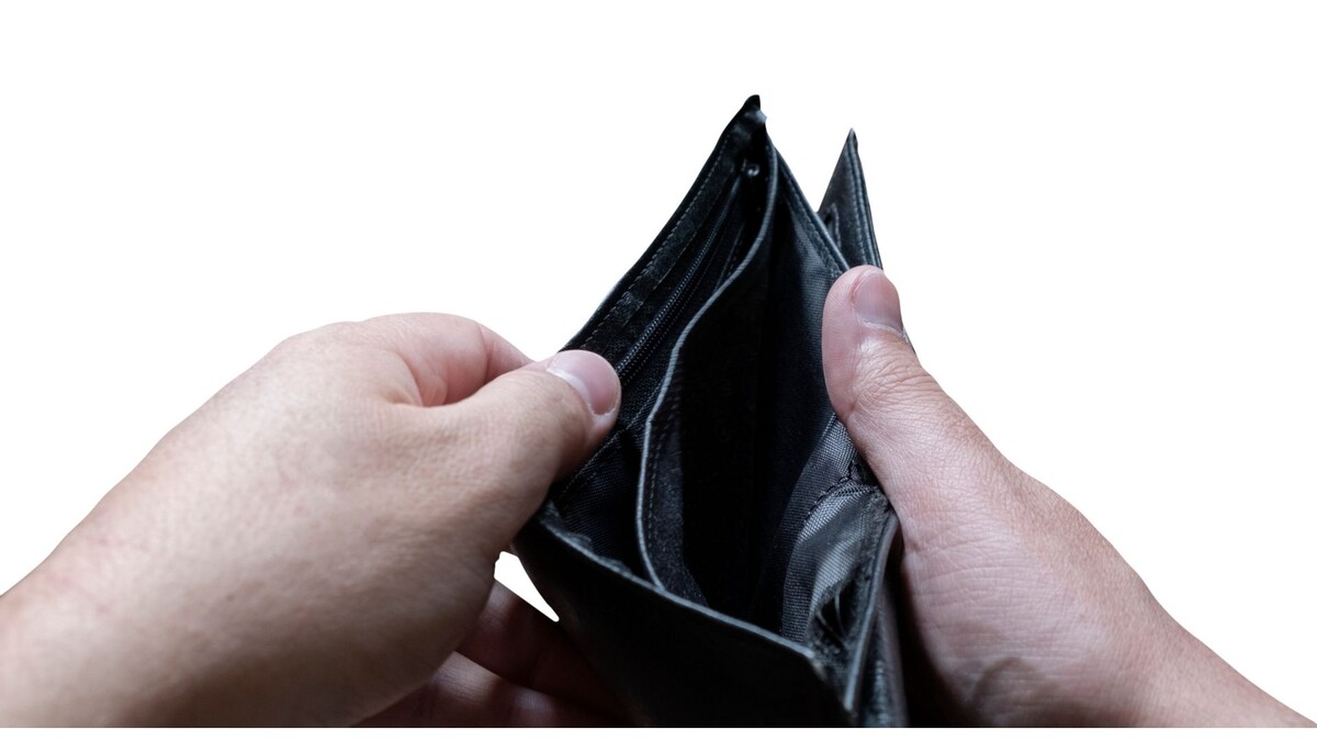 Безденежье отрезвляет