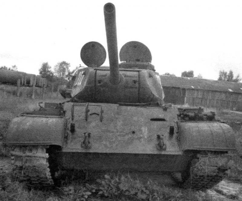 Танк Т-44М
