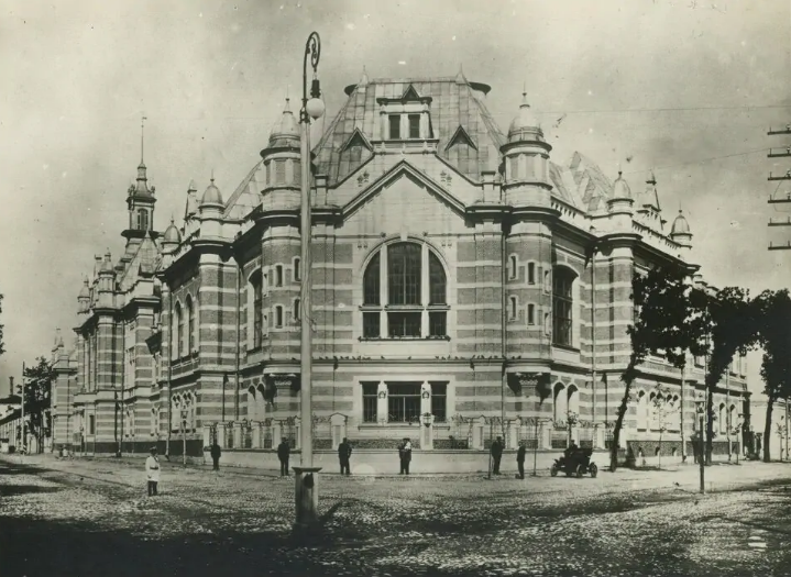 Здание Электротехнического института, 1903-1910 гг. Источник: pastvu