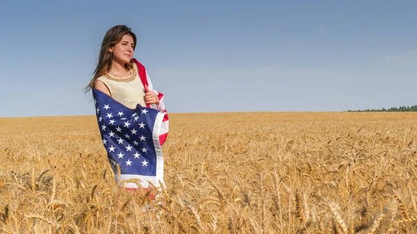 Американочка. Источник изображения: https://ru.depositphotos.com/model/163933546.html