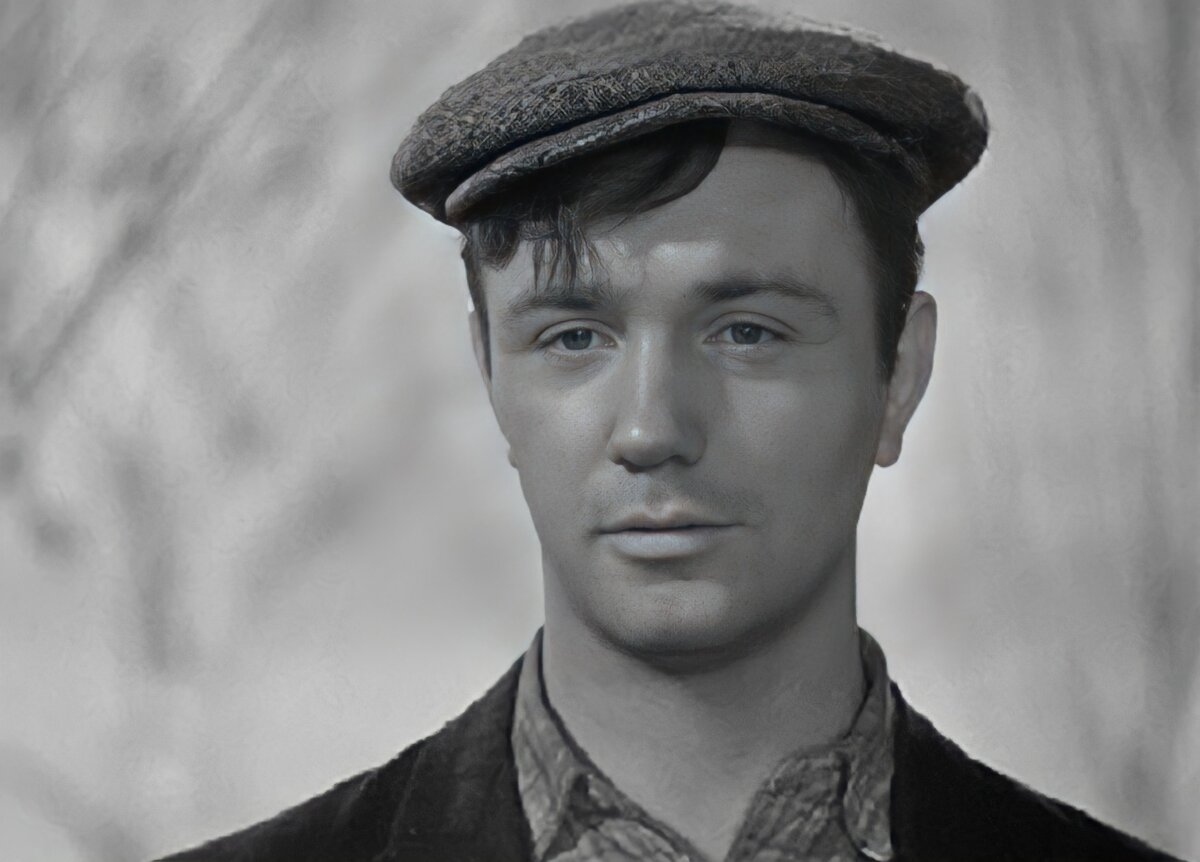 Куравлев. Кадр из фильма "Живет такой парень"