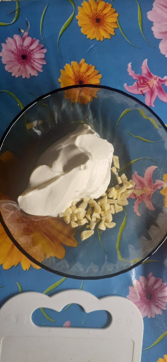 Так же можно  использовать сушеный чеснок.