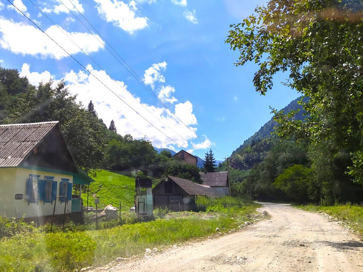 Пхия Карачаево Черкесская