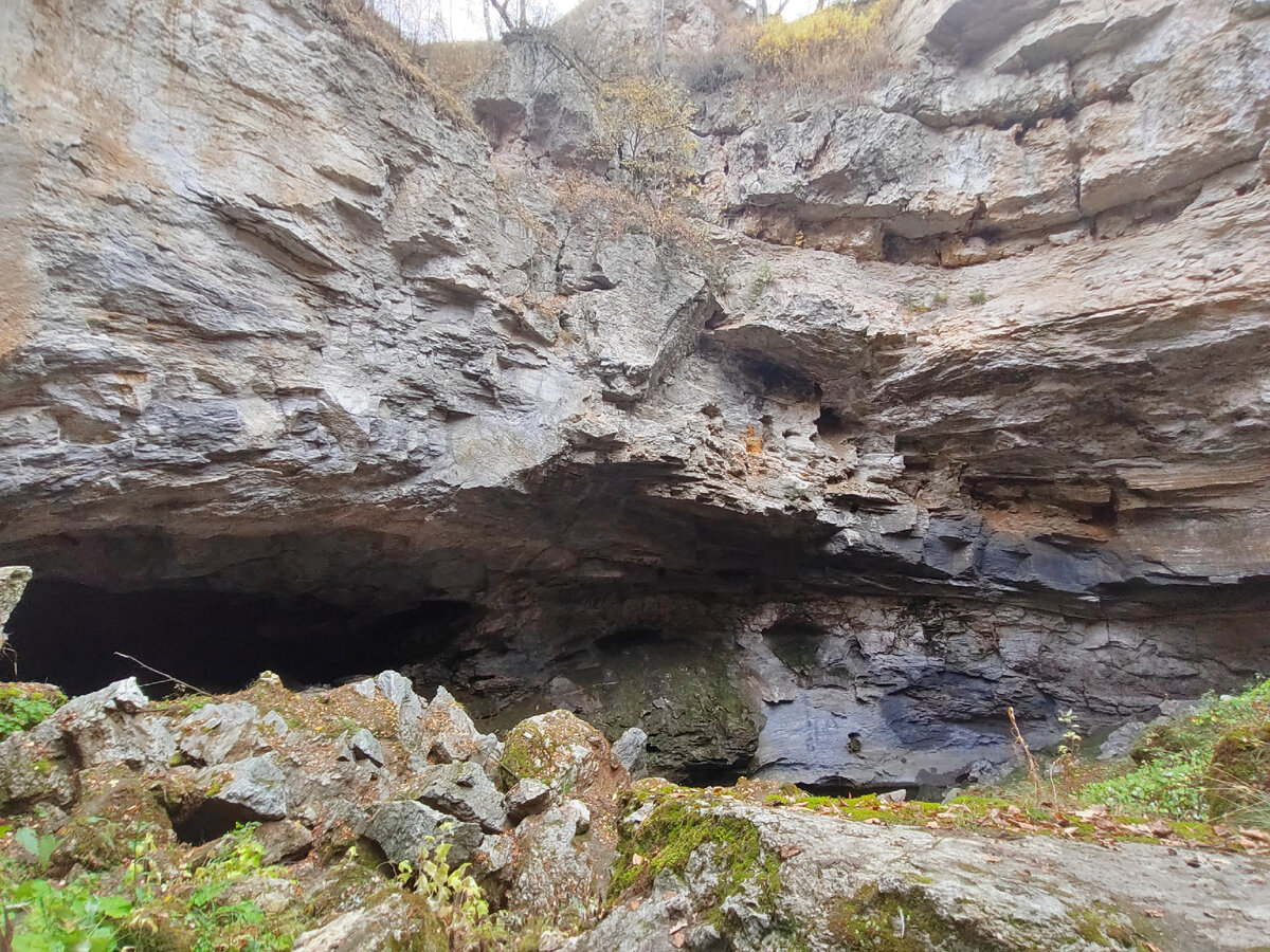 Вход в пещеру