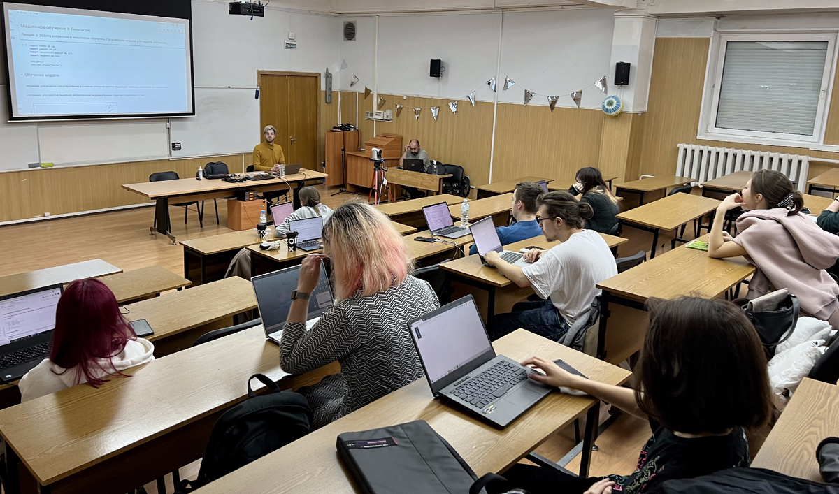 Проведение факультатива «Машинное обучение в биологии» на факультете биоинженерии и биоинформатики МГУ имени М.В. Ломоносова