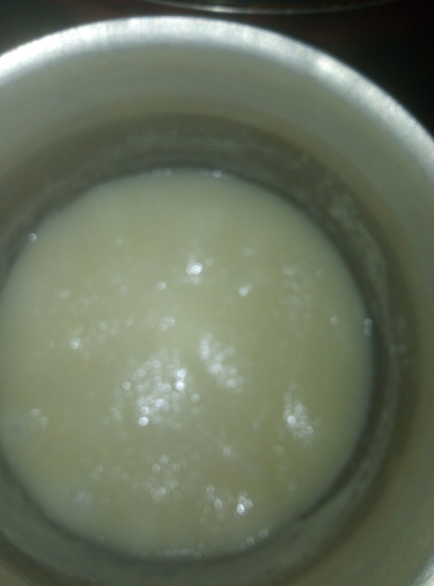 Манка с маслом и сахаром