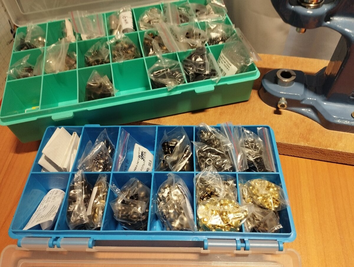 Фото автора. Набор фурнитуры