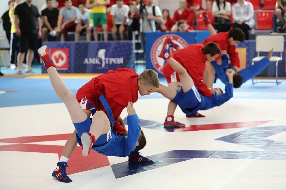    Губернатор Кубани: Строительство «Дворца самбо» надо завершить к концу года