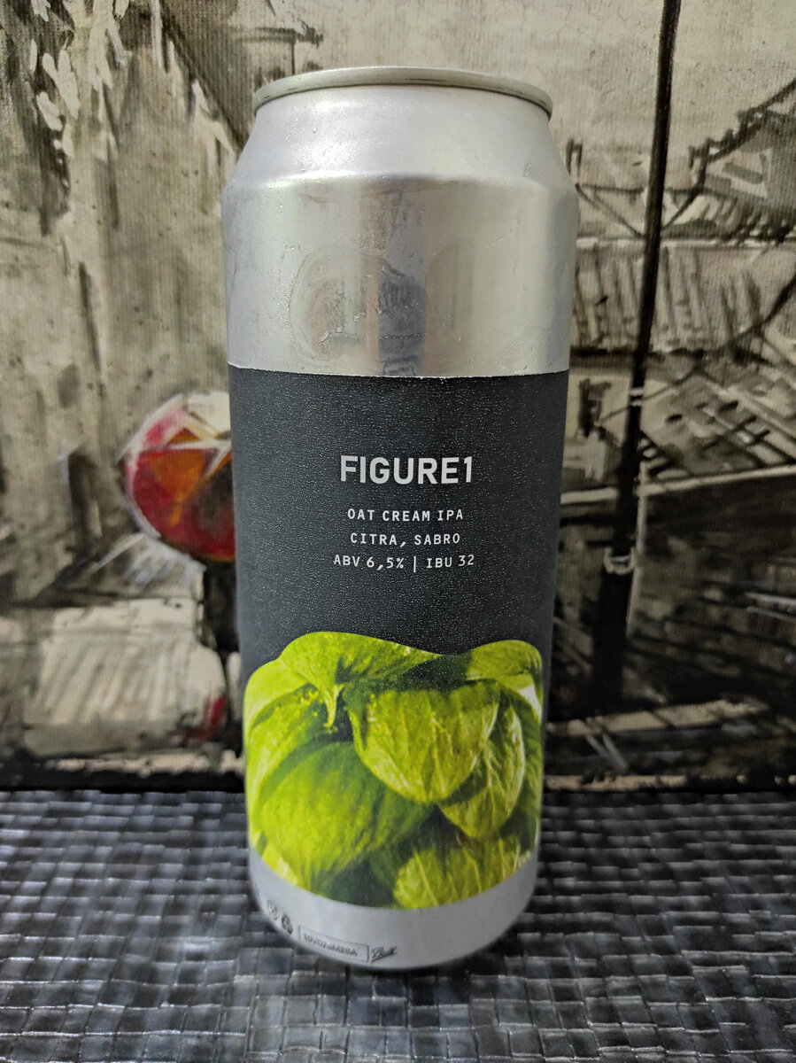 Чёрный фон реально шершавый, тактильно очень приятный 