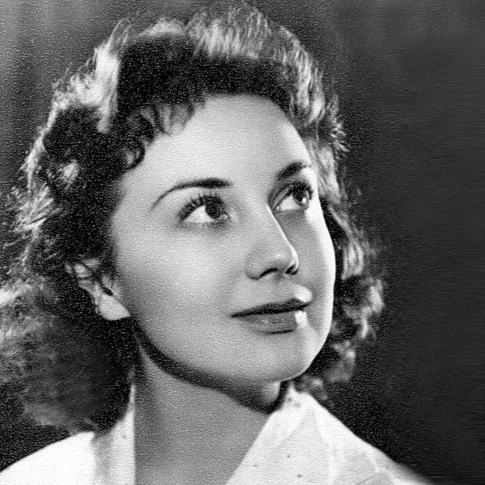 Елена добронравова актриса биография личная жизнь Не звезда: почему красавицу-актрису Елену Добронравову оставили без главных роле