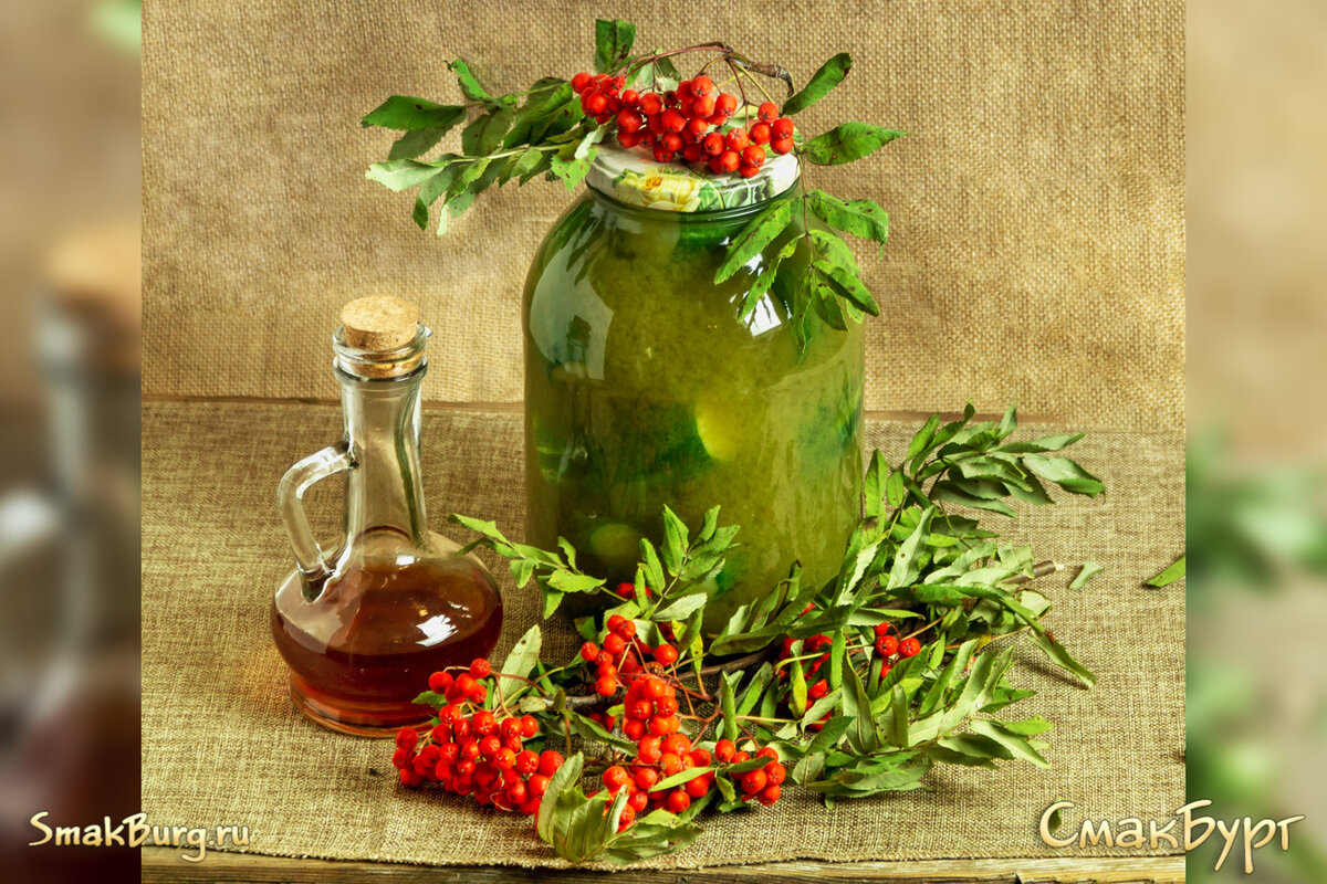 Маринованные огурчики в собственном соку. Рецепт находка для переработки большого урожая.