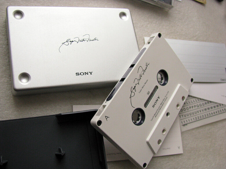 Кассеты сони. Sony super Metal Master 90. Аудиокассета Sony Metal Master 90. Metal Sony 90 аудиокассета. Sony Metal XRS 46 кассета.
