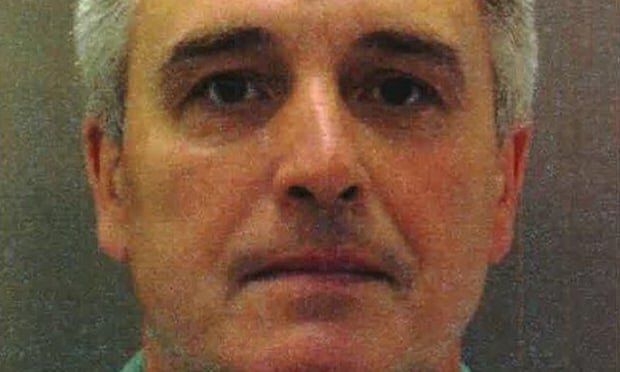 Раздаточная фотография человека, известного как Сергей Федотов, выпущенная столичной полицией.