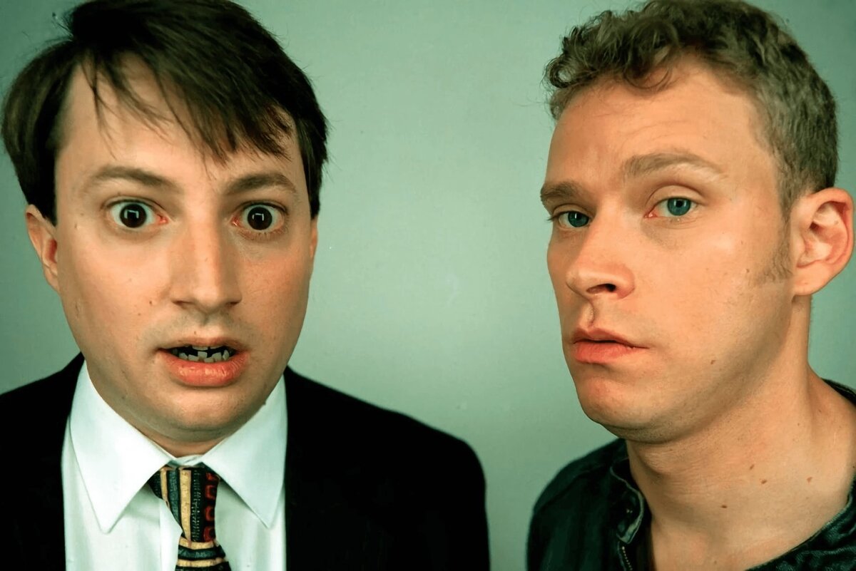 Марк и Джереми живут вместе, но они не пара. Ну, хорошо, они не совсем пара. Почти не пара - скажем даже так. Временами