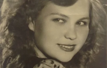 Зоя Земнухова. 1940-е годы.