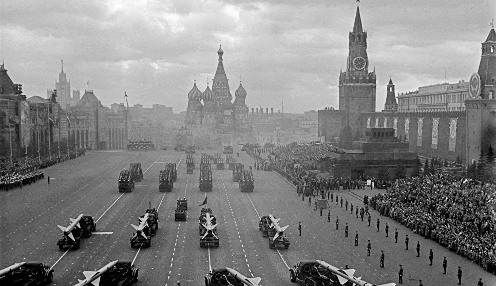 Военный парад на Красной площади. Москва 9 мая 1961 года