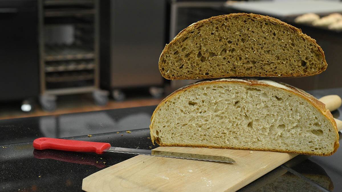 Хлеб при повышенном сахаре. Хлеб целебный. Самый полезный хлеб в мире. Хлеб в Финляндии 2022. Хлеб и ученые.