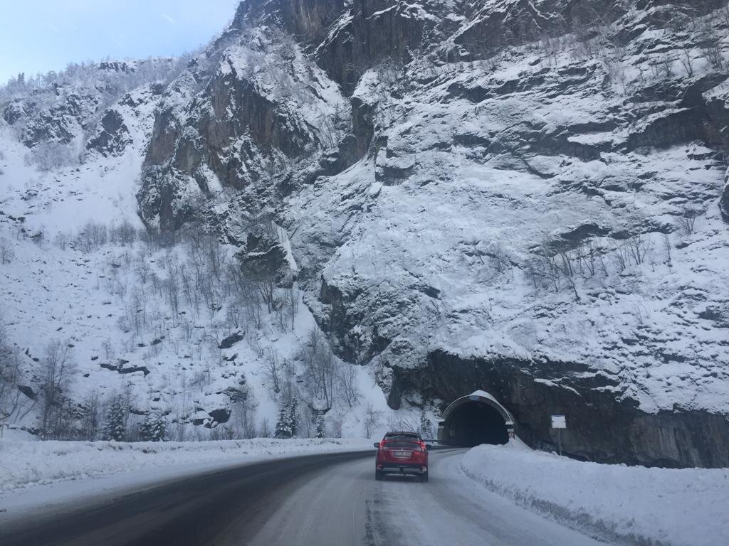     В Финляндии участились нападения на автомобили с российскими номерами Фото: АвтоВзгляд