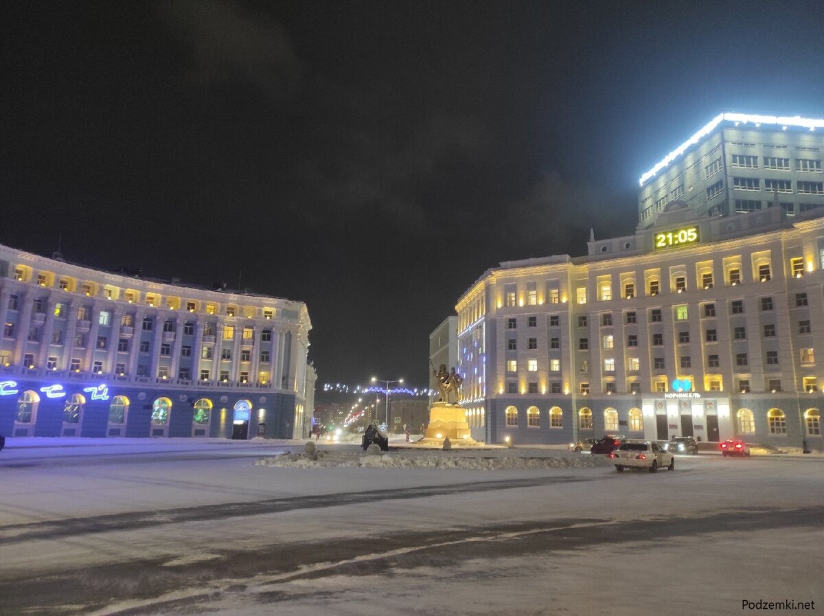 Таймыр озеро лама. Озеро лама плато путорана. Озеро лама плато путорана. Норильск туризм. Таймыр озеро лама.