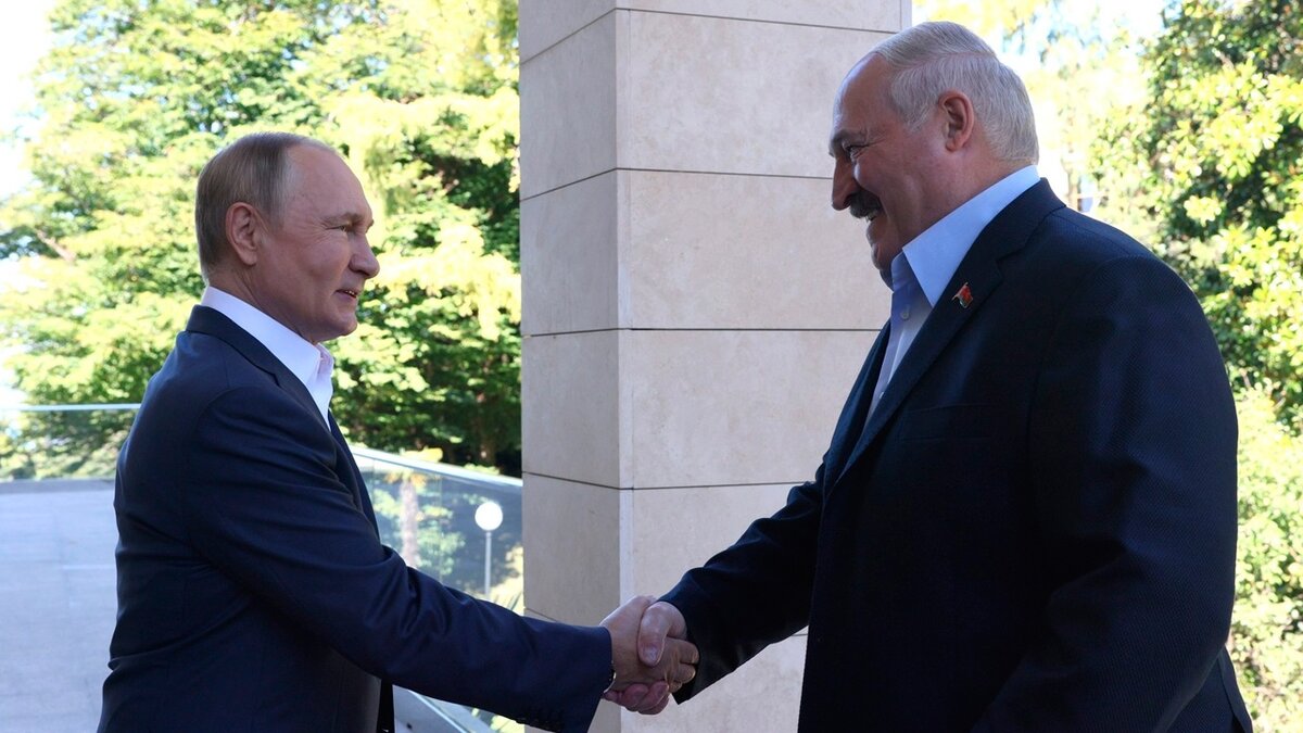 у путина день рождения