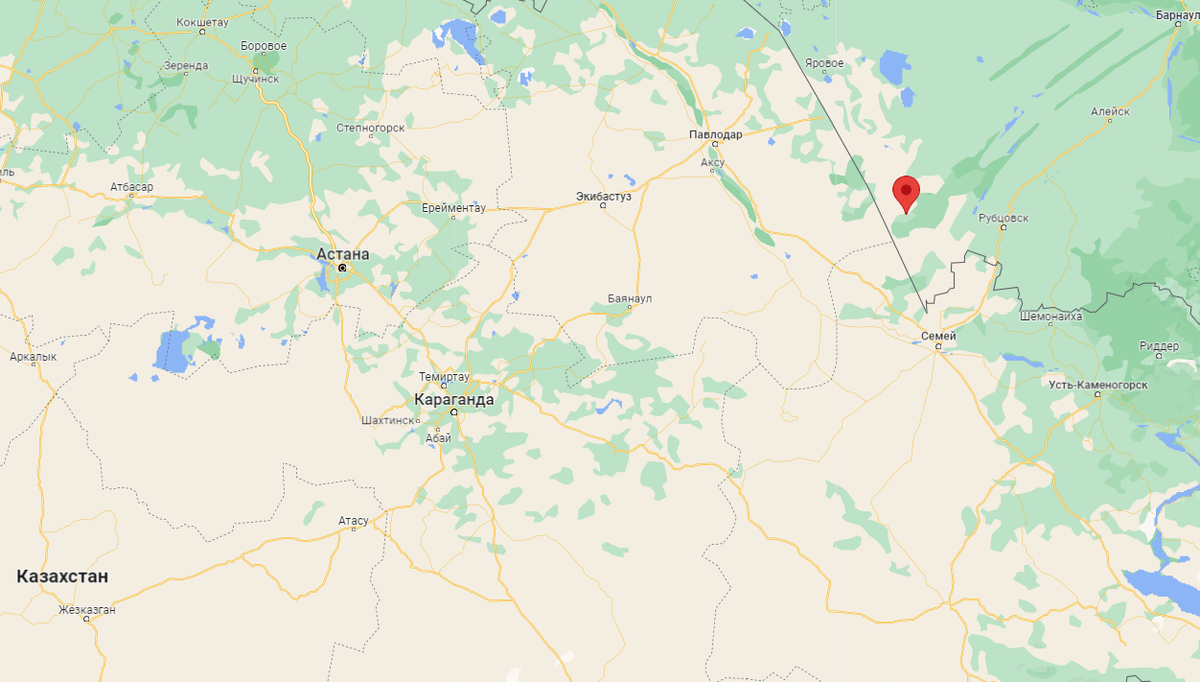 Расположение Малинового озера на карте