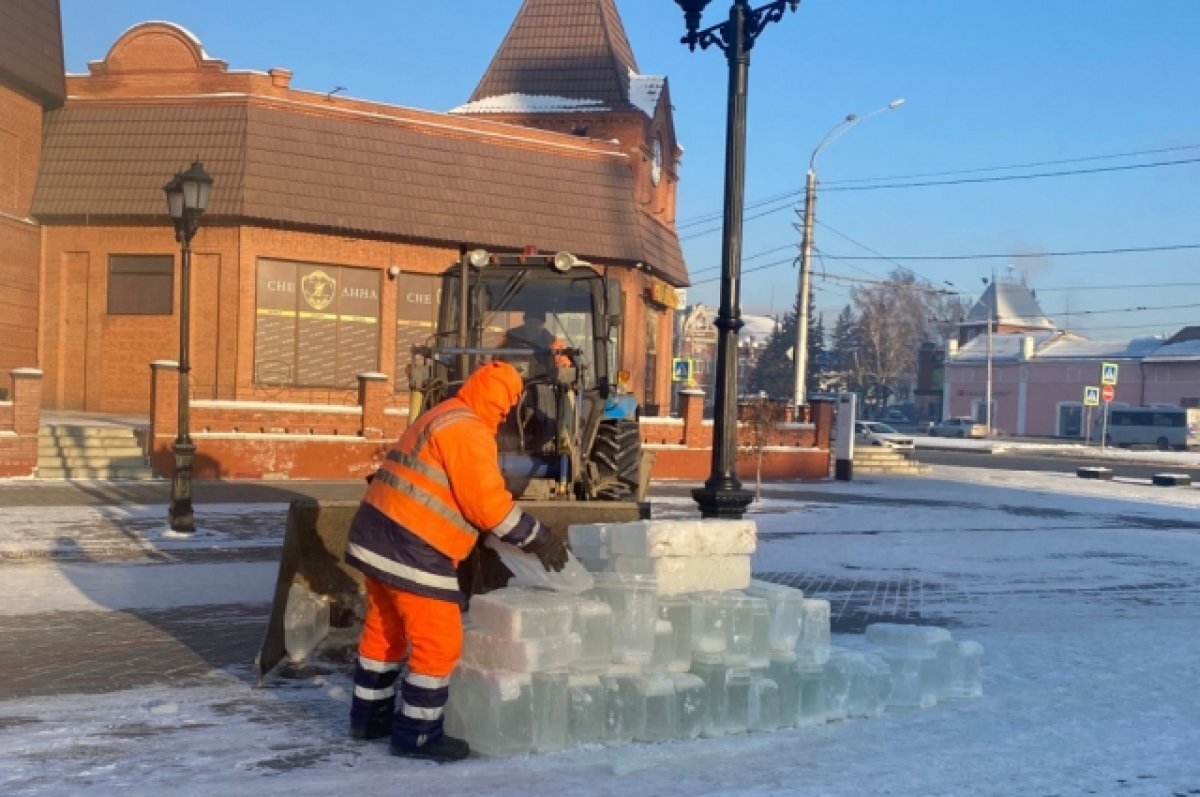    Стало известно, какие ледовые скульптуры появятся на площадке в Барнауле