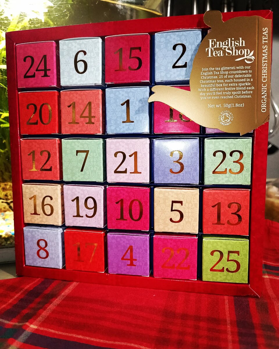 Адвент-календарь с чаем