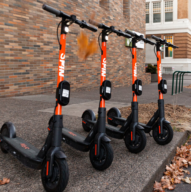 При поддержке Ford Motor Company компания Spin предоставляет решения для передвижения для городов, кампусов и предприятий по всему миру.