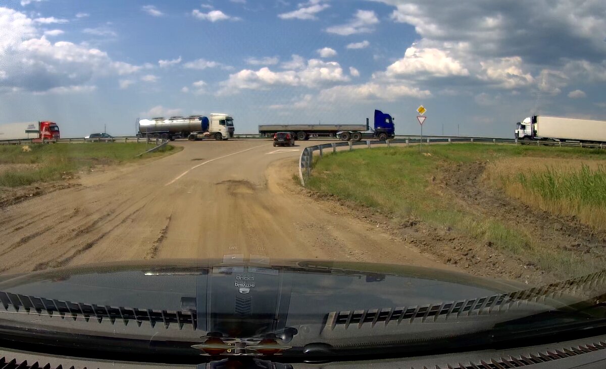 Как объехать огромную пробку после Славянска-на-Кубани по пути в Крым ...