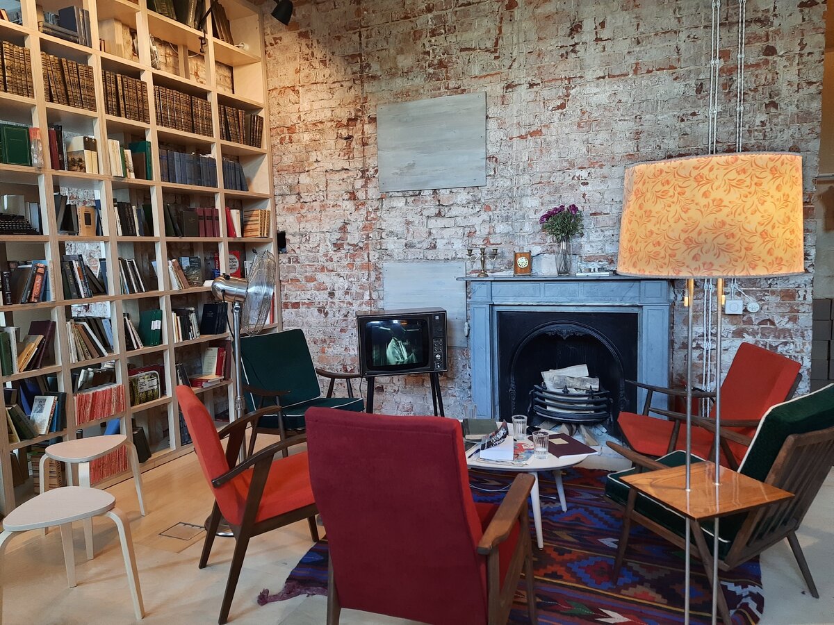 Мемориальный музей, пространство для отдыха и встреч.