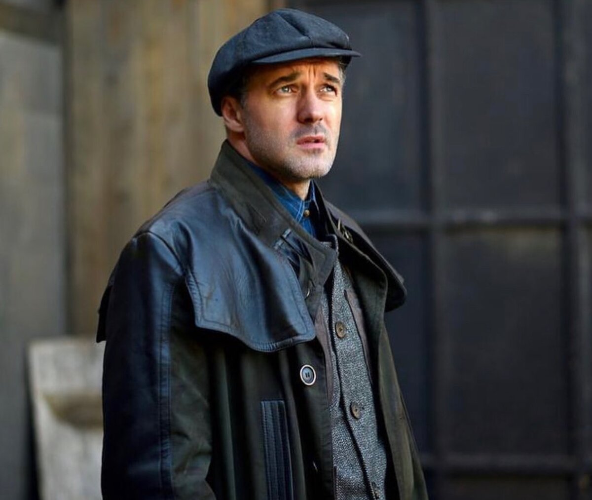 Кадр из ретро-драмы «Цыплёнок жареный», источник фото: https://yandex.ru/images