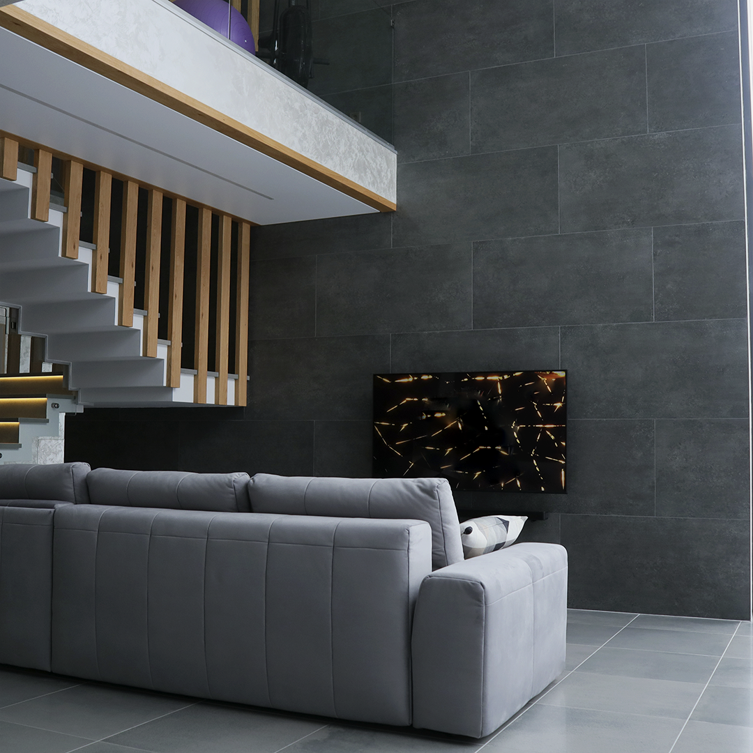 Частный объект в пос. Левашов, куда мы подобрали и поставили керамогранит