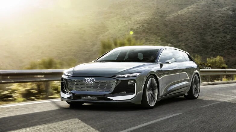 В 2023 году на рынок выйдет новое поколение Audi A6 — полностью электрическое. Сейчас его показали в виде концепта, но серийная версия от него почти не будет отличаться