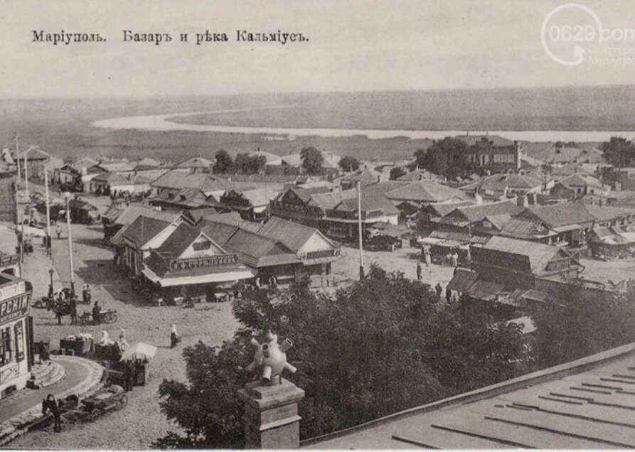 Фотографии старого города взяты с сайта Мариупольского краеведческого музея. Устоял ли он в наши дни....