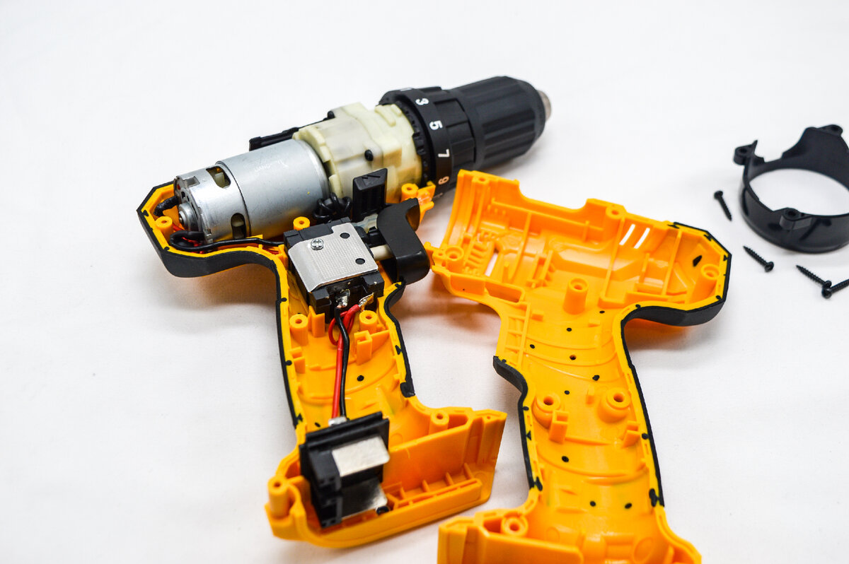 Dewalt 802 d 2. аккумуляторная дрель-шуруповерт rosta lcd0139-14. обзор дрель шуруповерт. обзор дрель шуруповерт. Makita combo kit.