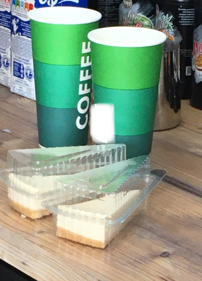 Кофе делает жизнь лучше. Хороший бариста прекраснее в разы. 