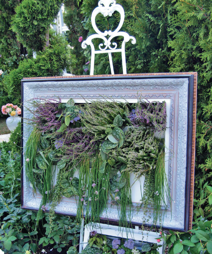     Украшение сада