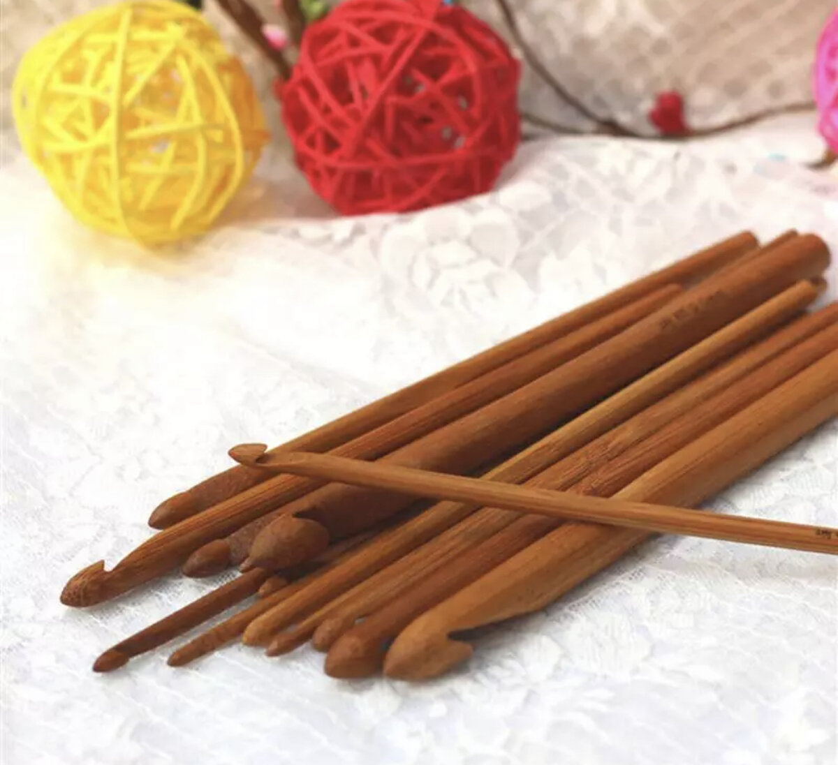 Деревянные крючки