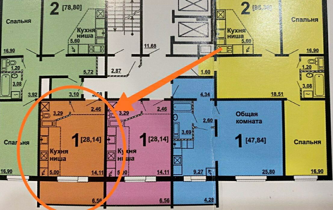 Из всех  планировок студий, эта - одна из наиболее интересных