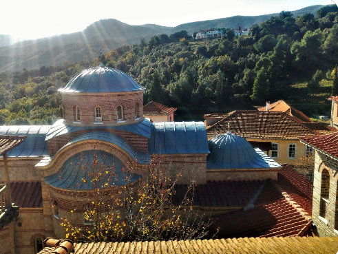 Келья Святителя Николая "Буразери", Кариес, Святая Гора Афон. Читайте и слушайте книги преподобного Паисия Святогорца (1924-1994). Ссылки внизу