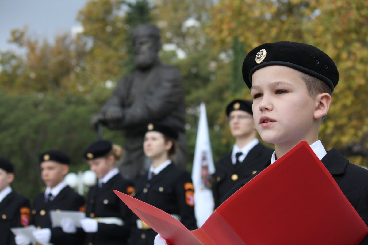 На принятие присяги к юнармейцам планируют приглашать участников спецоперации