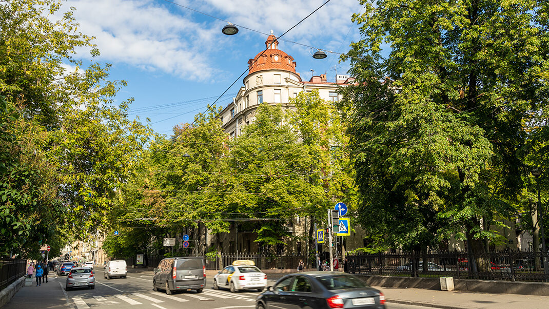 Улица восток тонкая. Улица Восток. Восточные улицы. Улица Пушкарская Новочеркасск.