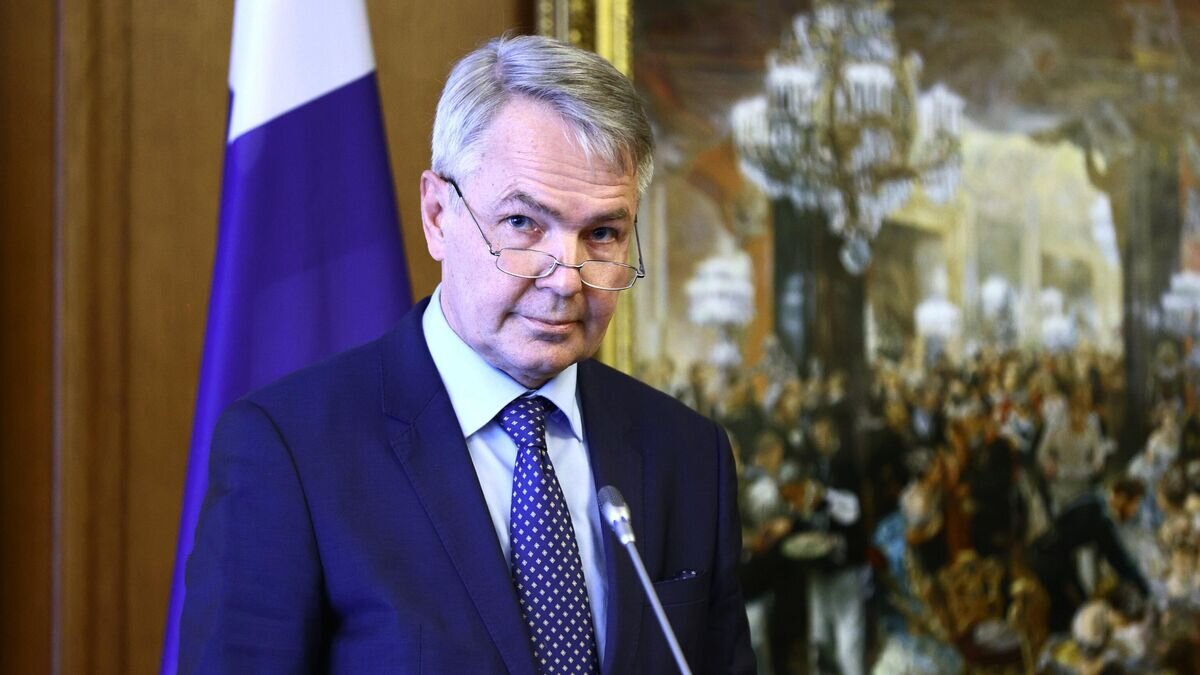    Министр иностранных дел Финляндии Пекка Хаависто во время пресс-конференции© РИА Новости / Пресс-служба МИД РФ