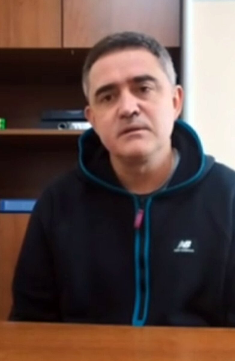     Сначала Мурашова арестовали, а потом выдворили на Украину