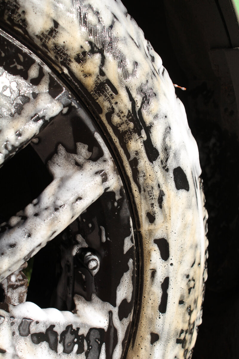 Бесконтактный шампунь эффектно потянул грязь