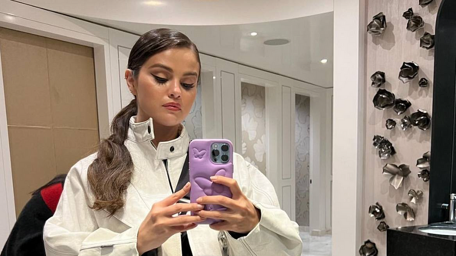     Источник здесь и далее: Соцсети